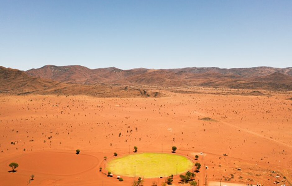 Amata-Oval-main.jpg
